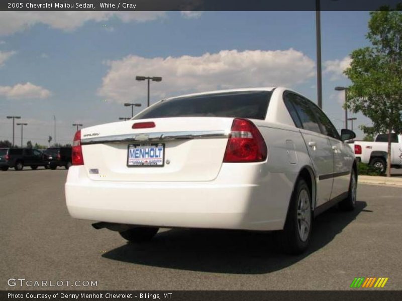 White / Gray 2005 Chevrolet Malibu Sedan