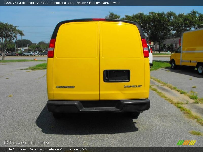 Yellow / Medium Dark Pewter 2006 Chevrolet Express 2500 Commercial Van