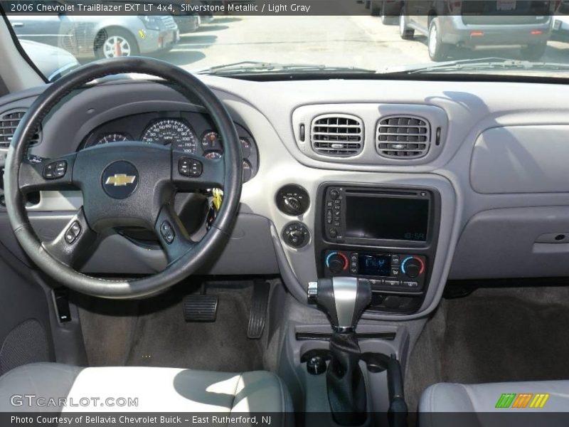 Silverstone Metallic / Light Gray 2006 Chevrolet TrailBlazer EXT LT 4x4