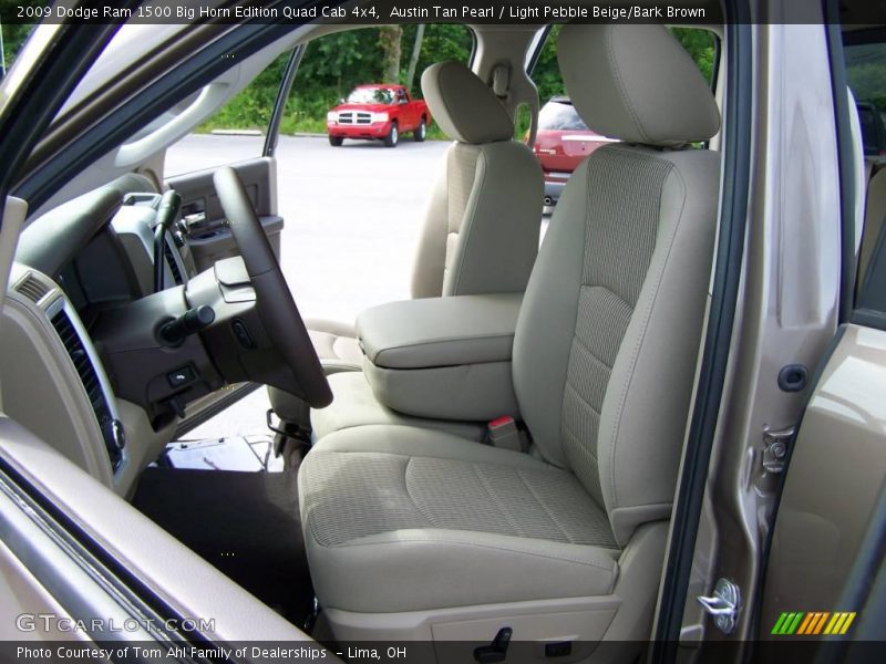 Austin Tan Pearl / Light Pebble Beige/Bark Brown 2009 Dodge Ram 1500 Big Horn Edition Quad Cab 4x4