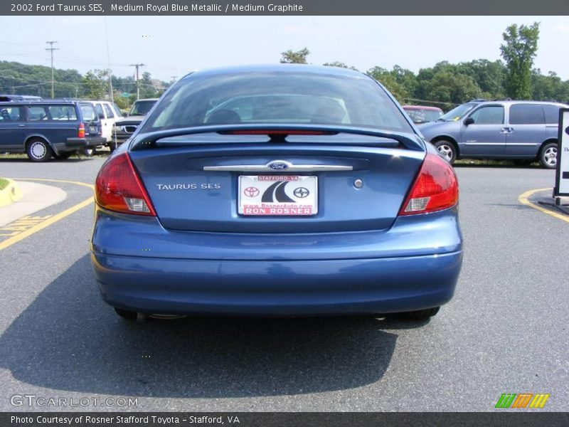 Medium Royal Blue Metallic / Medium Graphite 2002 Ford Taurus SES