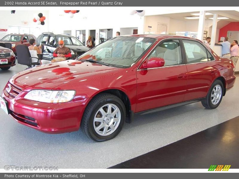 Firepepper Red Pearl / Quartz Gray 2002 Honda Accord SE Sedan