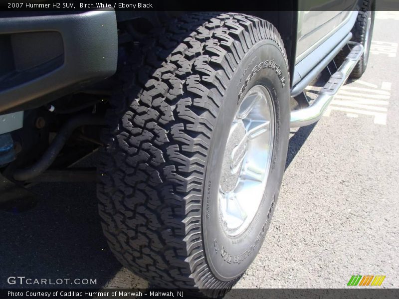 Birch White / Ebony Black 2007 Hummer H2 SUV