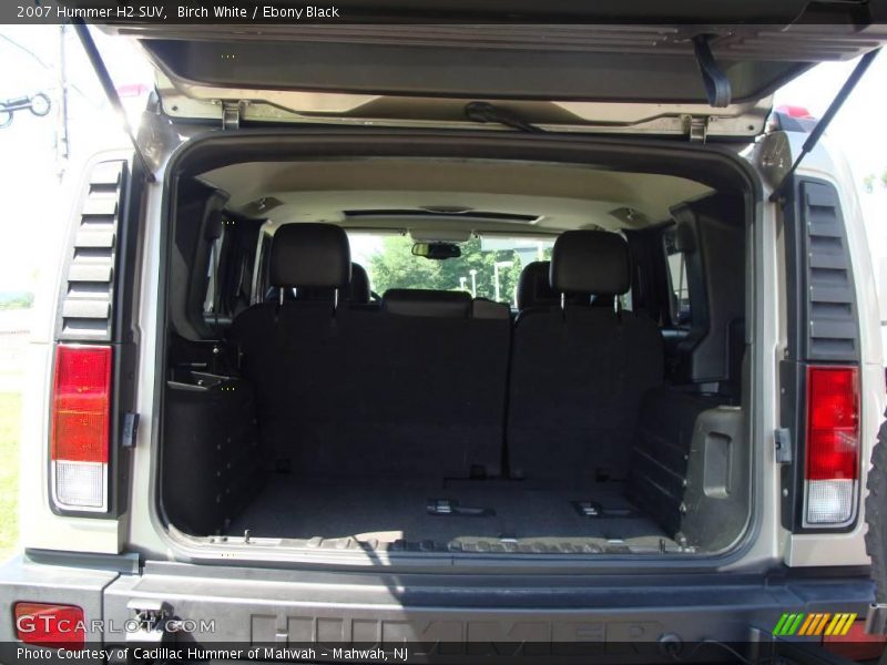 Birch White / Ebony Black 2007 Hummer H2 SUV