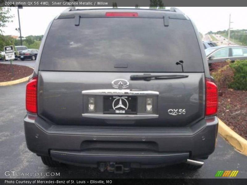 Silver Graphite Metallic / Willow 2004 Infiniti QX 56 4WD