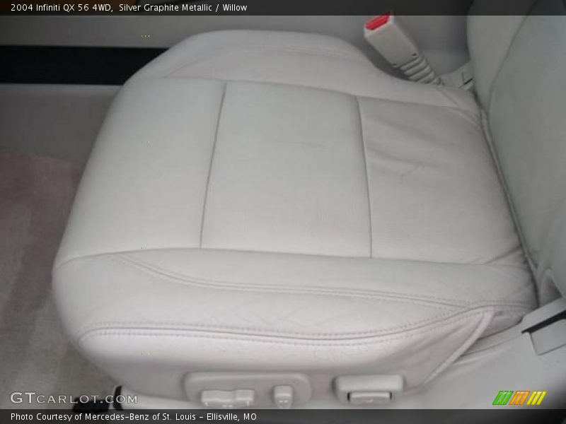 Silver Graphite Metallic / Willow 2004 Infiniti QX 56 4WD