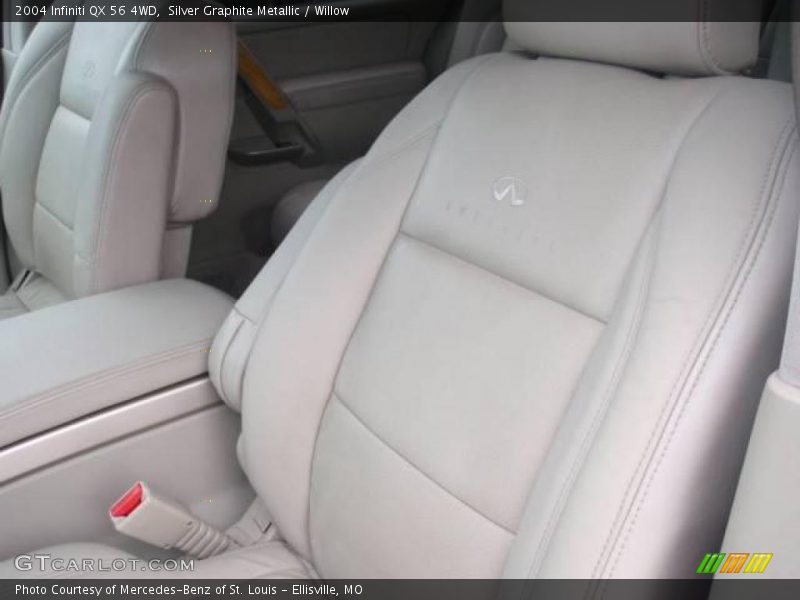 Silver Graphite Metallic / Willow 2004 Infiniti QX 56 4WD