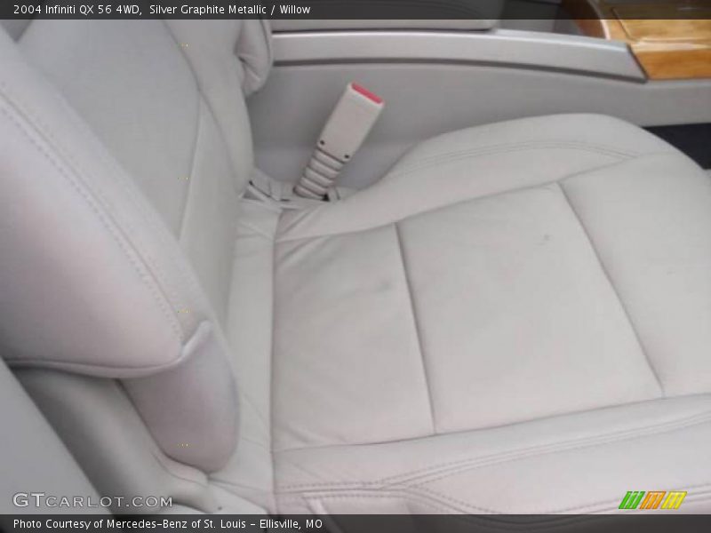 Silver Graphite Metallic / Willow 2004 Infiniti QX 56 4WD