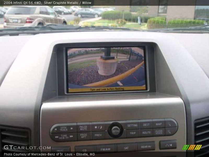 Silver Graphite Metallic / Willow 2004 Infiniti QX 56 4WD
