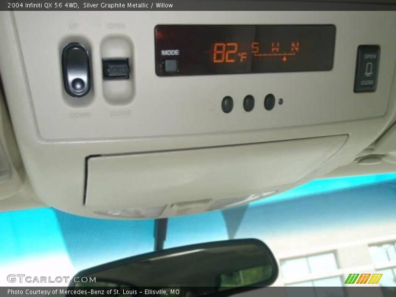 Silver Graphite Metallic / Willow 2004 Infiniti QX 56 4WD