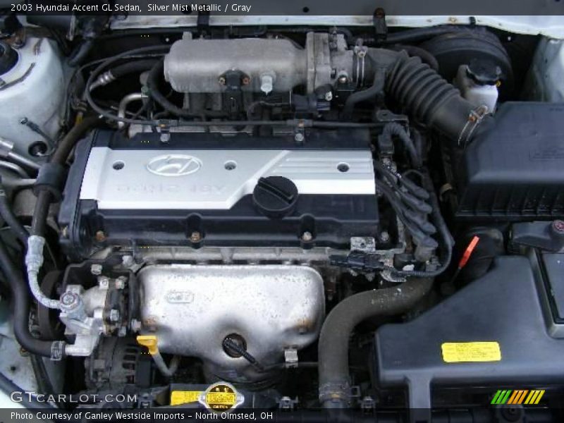 Silver Mist Metallic / Gray 2003 Hyundai Accent GL Sedan