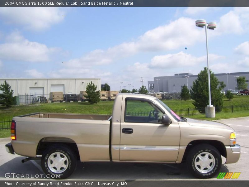 Sand Beige Metallic / Neutral 2004 GMC Sierra 1500 SLE Regular Cab