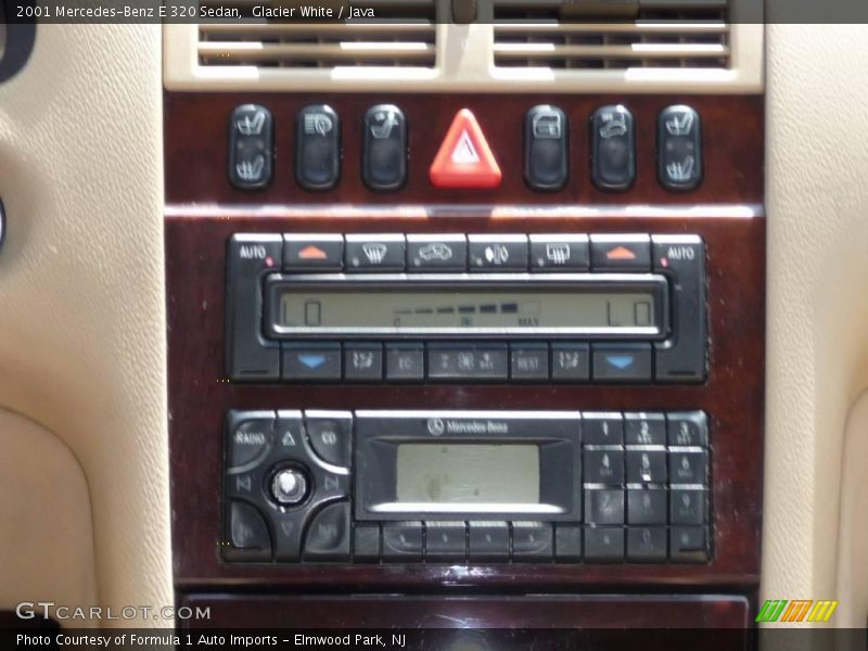 Glacier White / Java 2001 Mercedes-Benz E 320 Sedan