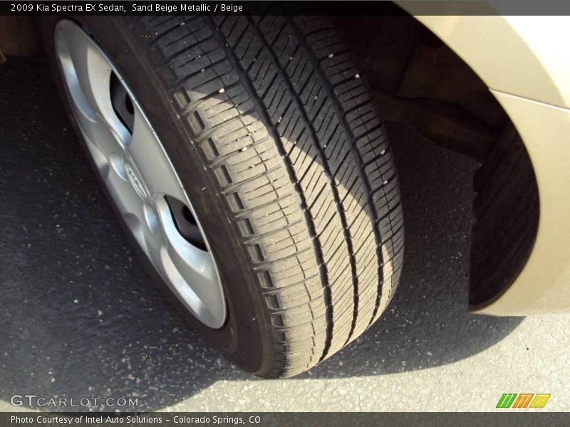 Sand Beige Metallic / Beige 2009 Kia Spectra EX Sedan