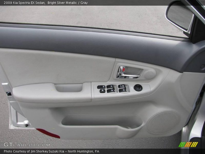 Bright Silver Metallic / Gray 2009 Kia Spectra EX Sedan