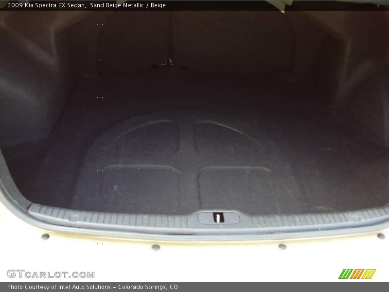 Sand Beige Metallic / Beige 2009 Kia Spectra EX Sedan