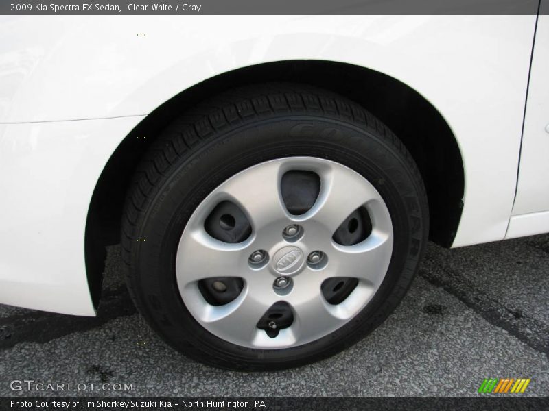 Clear White / Gray 2009 Kia Spectra EX Sedan