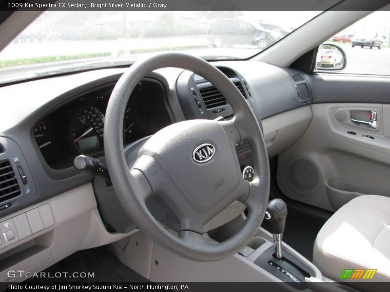 Bright Silver Metallic / Gray 2009 Kia Spectra EX Sedan