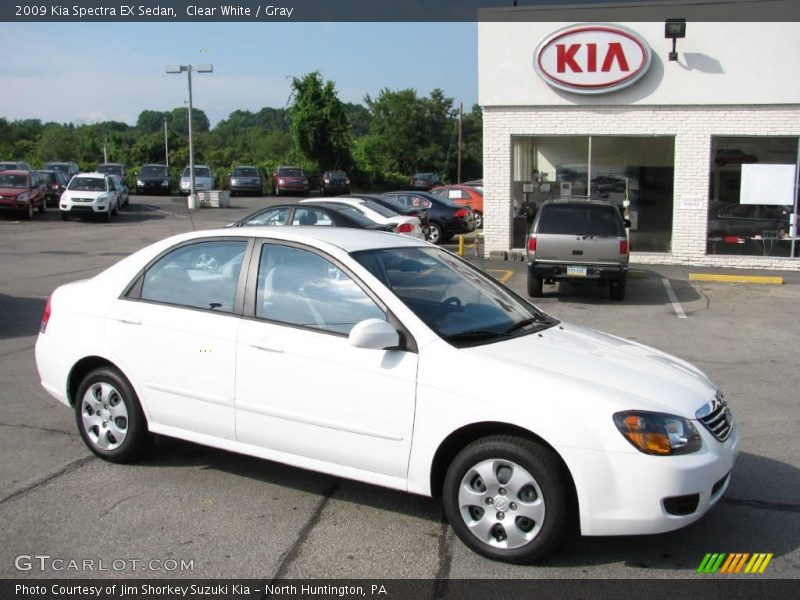 Clear White / Gray 2009 Kia Spectra EX Sedan