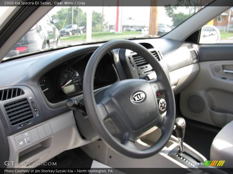 Clear White / Gray 2009 Kia Spectra EX Sedan
