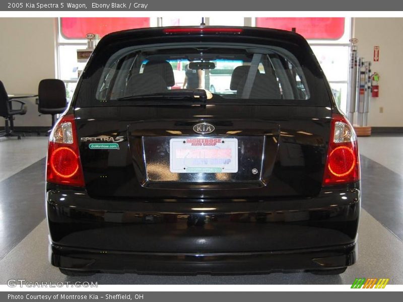 Ebony Black / Gray 2005 Kia Spectra 5 Wagon