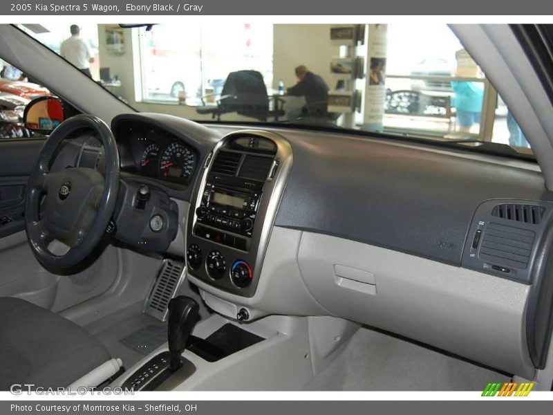 Ebony Black / Gray 2005 Kia Spectra 5 Wagon