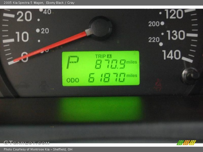 Ebony Black / Gray 2005 Kia Spectra 5 Wagon