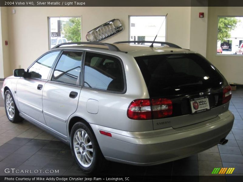 Silver Metallic / Light Taupe 2004 Volvo V40