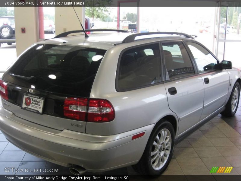 Silver Metallic / Light Taupe 2004 Volvo V40