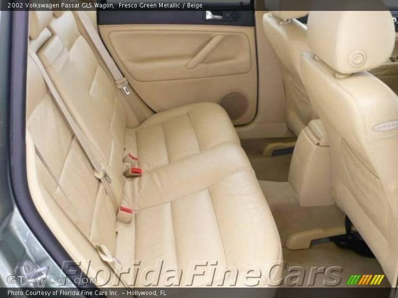 Fresco Green Metallic / Beige 2002 Volkswagen Passat GLS Wagon
