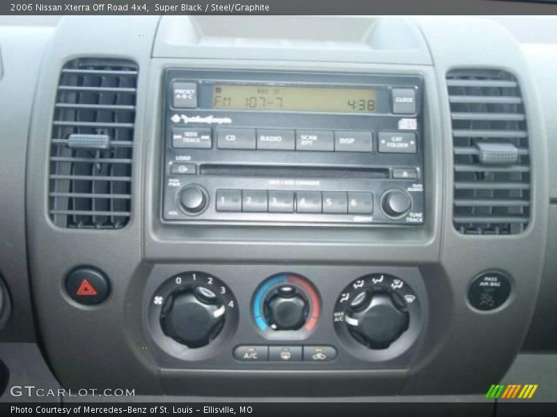 Super Black / Steel/Graphite 2006 Nissan Xterra Off Road 4x4