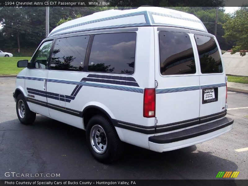 White / Blue 1994 Chevrolet Astro CS EXT Passenger Van