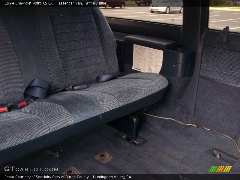 White / Blue 1994 Chevrolet Astro CS EXT Passenger Van