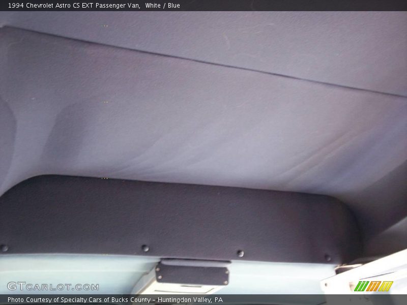 White / Blue 1994 Chevrolet Astro CS EXT Passenger Van