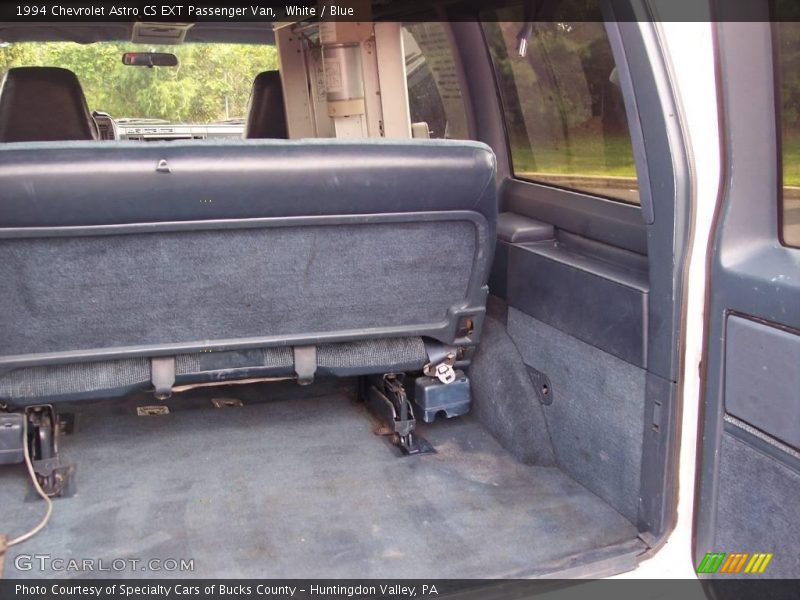 White / Blue 1994 Chevrolet Astro CS EXT Passenger Van