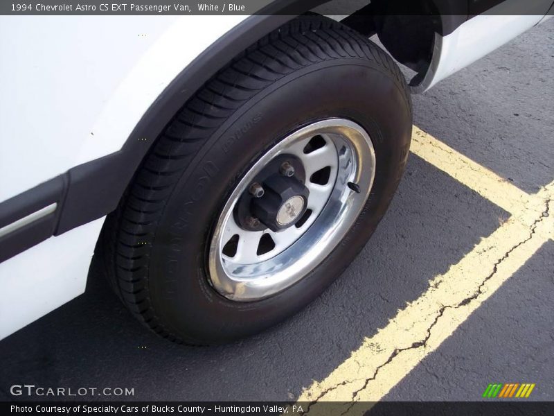 White / Blue 1994 Chevrolet Astro CS EXT Passenger Van