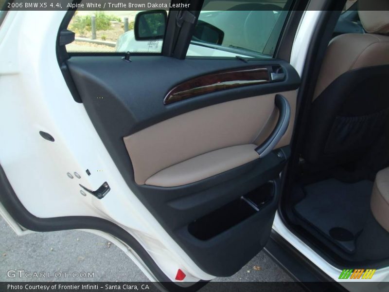 Alpine White / Truffle Brown Dakota Leather 2006 BMW X5 4.4i