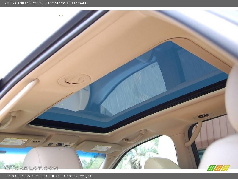 Sand Storm / Cashmere 2006 Cadillac SRX V6