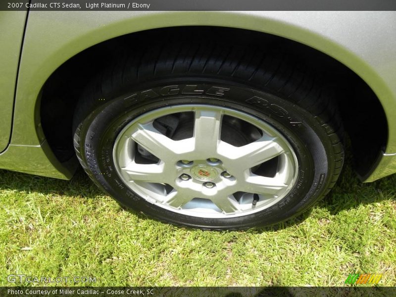 Light Platinum / Ebony 2007 Cadillac CTS Sedan