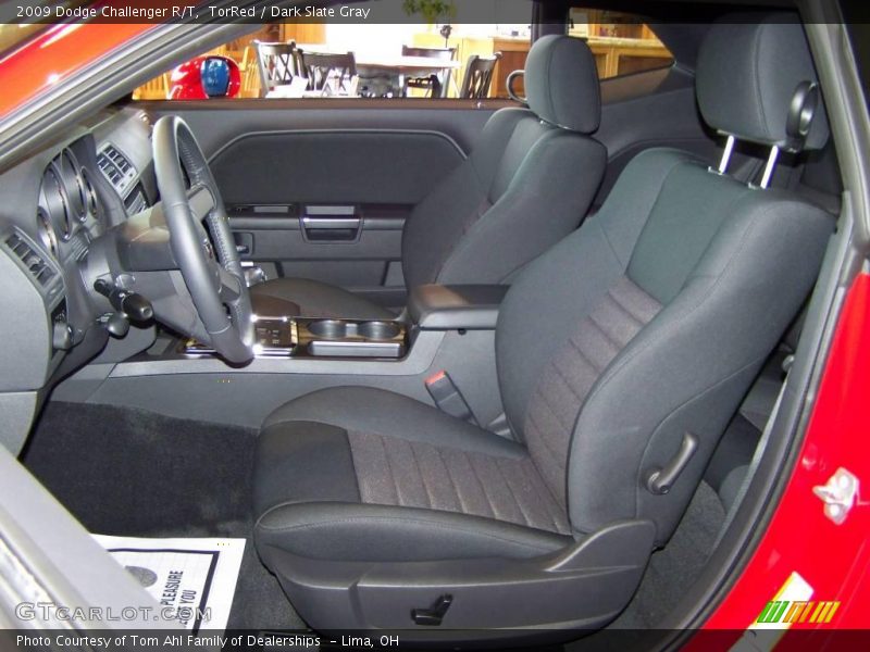 TorRed / Dark Slate Gray 2009 Dodge Challenger R/T