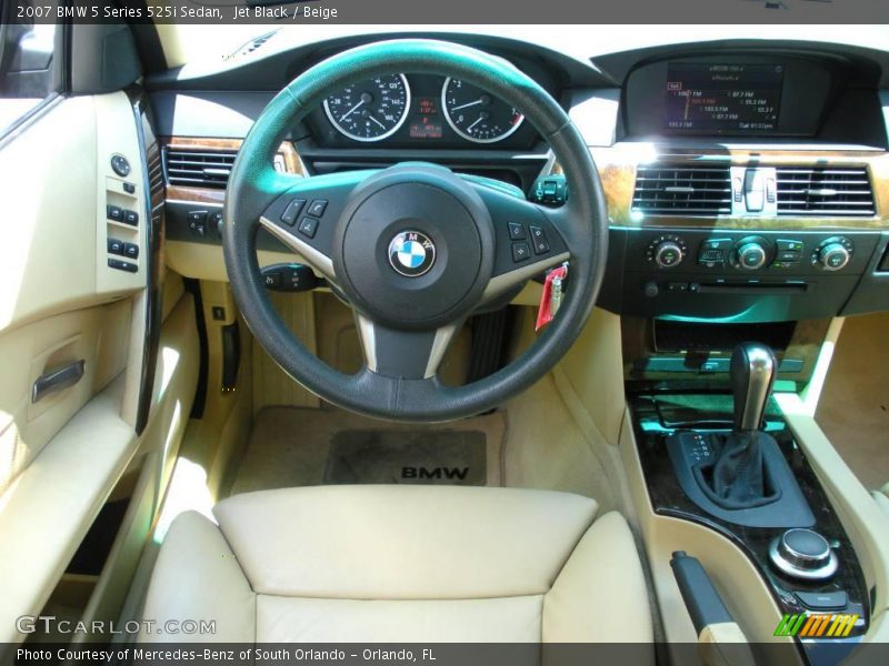 Jet Black / Beige 2007 BMW 5 Series 525i Sedan