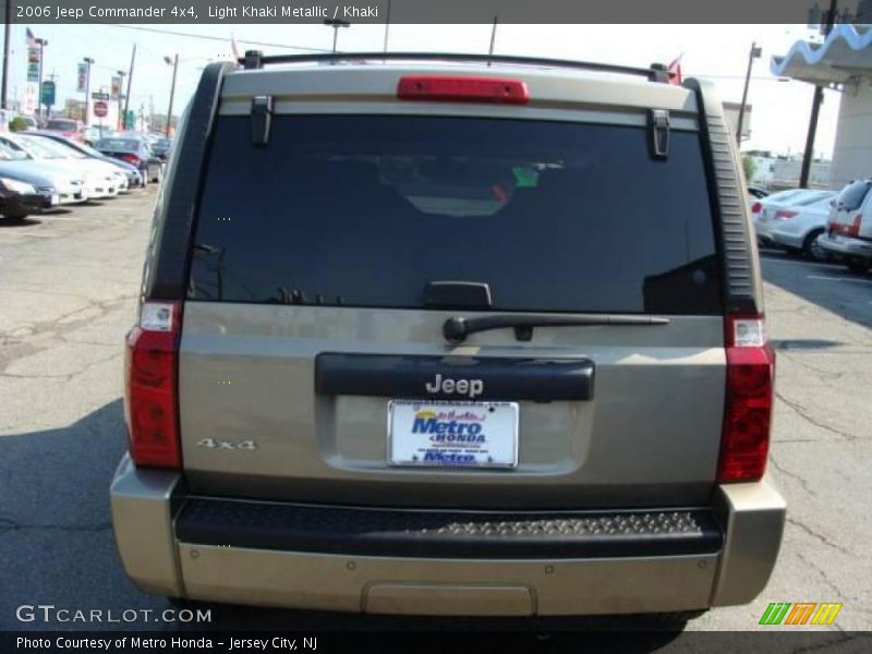 Light Khaki Metallic / Khaki 2006 Jeep Commander 4x4