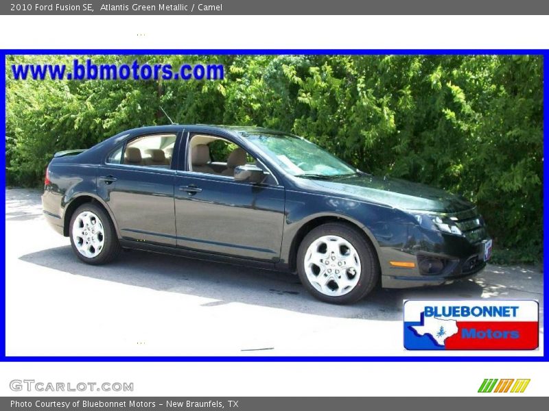 Atlantis Green Metallic / Camel 2010 Ford Fusion SE