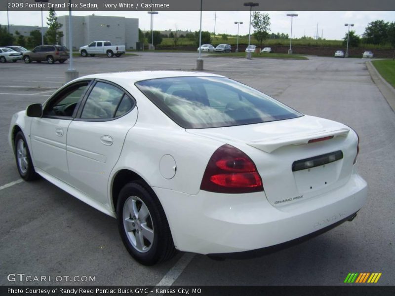 Ivory White / Cashmere 2008 Pontiac Grand Prix Sedan