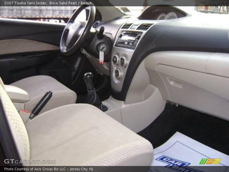 Black Sand Pearl / Bisque 2007 Toyota Yaris Sedan