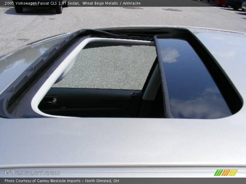Wheat Beige Metallic / Anthracite 2005 Volkswagen Passat GLS 1.8T Sedan