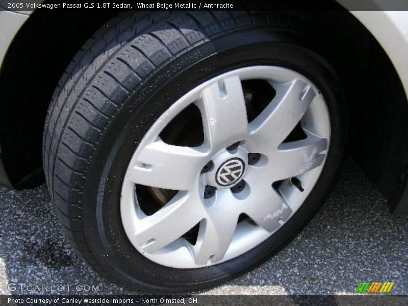 Wheat Beige Metallic / Anthracite 2005 Volkswagen Passat GLS 1.8T Sedan