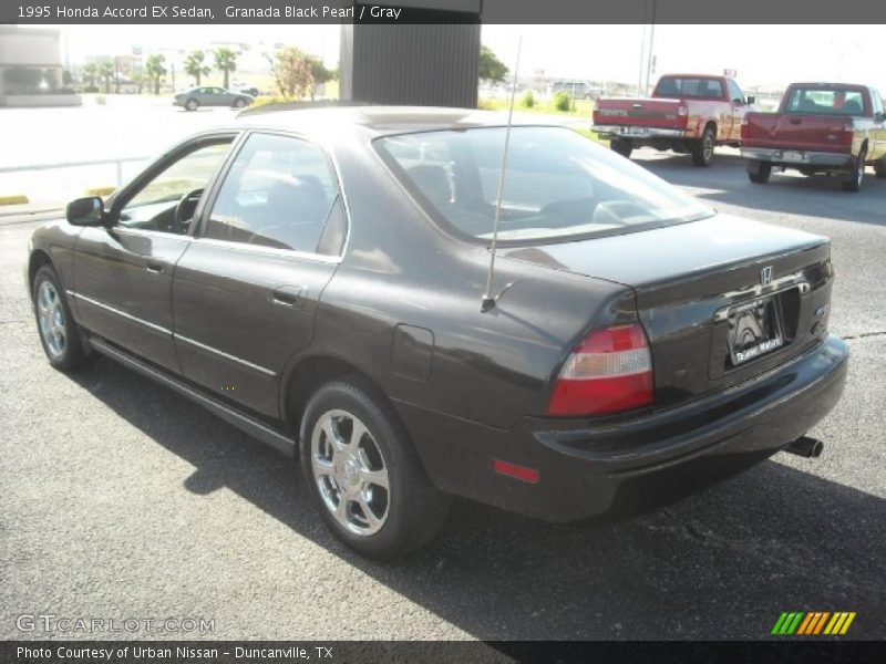 Granada Black Pearl / Gray 1995 Honda Accord EX Sedan