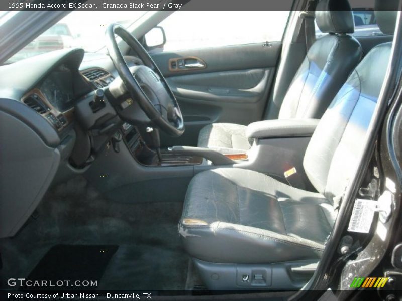 Granada Black Pearl / Gray 1995 Honda Accord EX Sedan