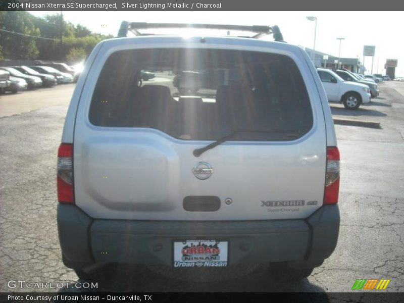 Silver Lightning Metallic / Charcoal 2004 Nissan Xterra SE Supercharged
